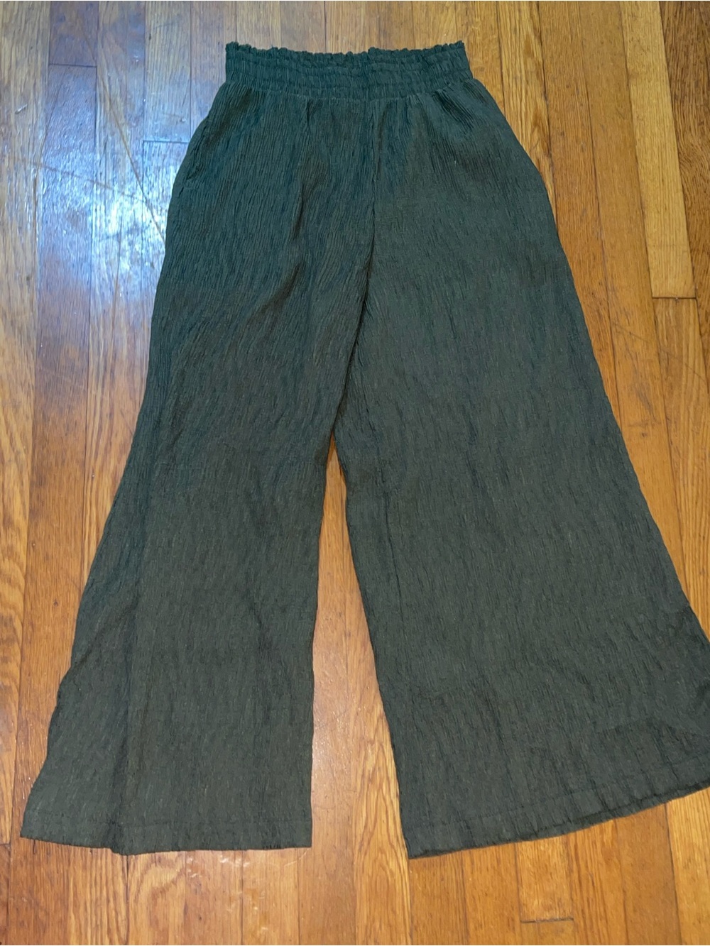 Wide Leg Elastic Waist Pants in Dark Green